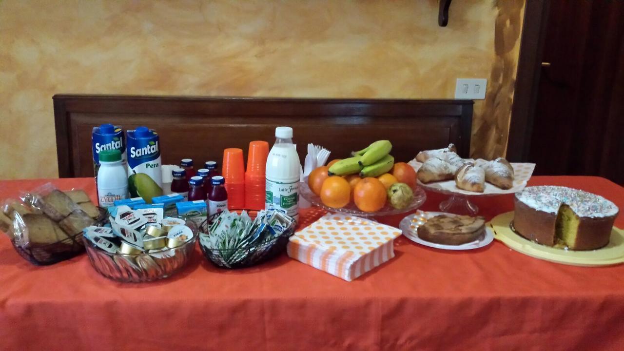 Beb Da Tina Bed & Breakfast Roccasecca Dış mekan fotoğraf